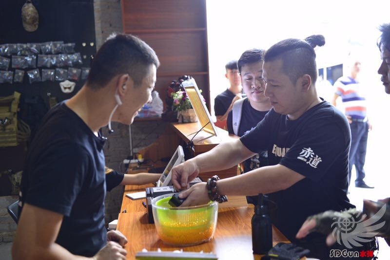 180411ose88e2yy9299h99.jpg
